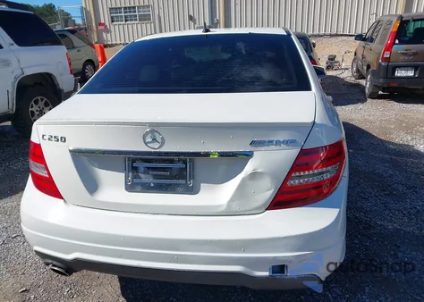 2012 Mercedes-Benz C 250 Sport from USA, damaged, VIN WDDGF4HB9CR217644